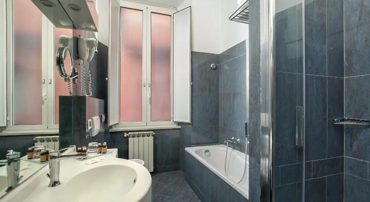 EXE Hotel Della Torre Argentina Badezimmer