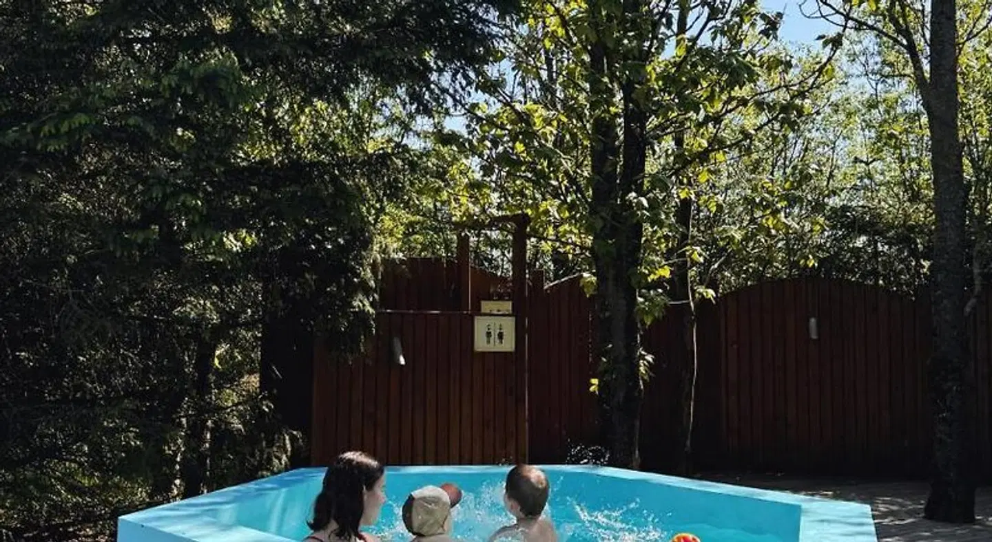 Hjardarból Guesthouse OUTDOOR_POOL
