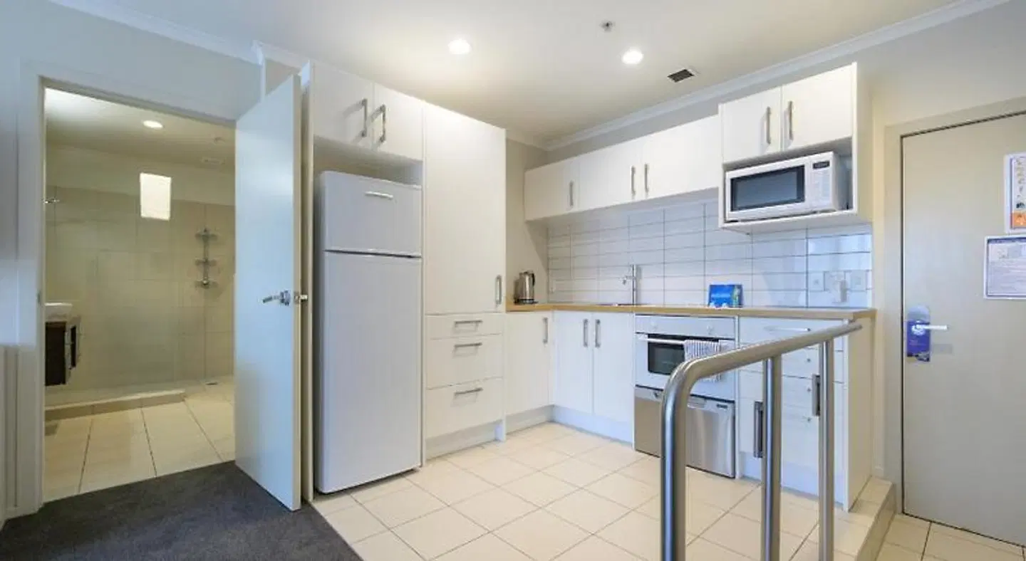 U Residence Hotel Wellington Badezimmer