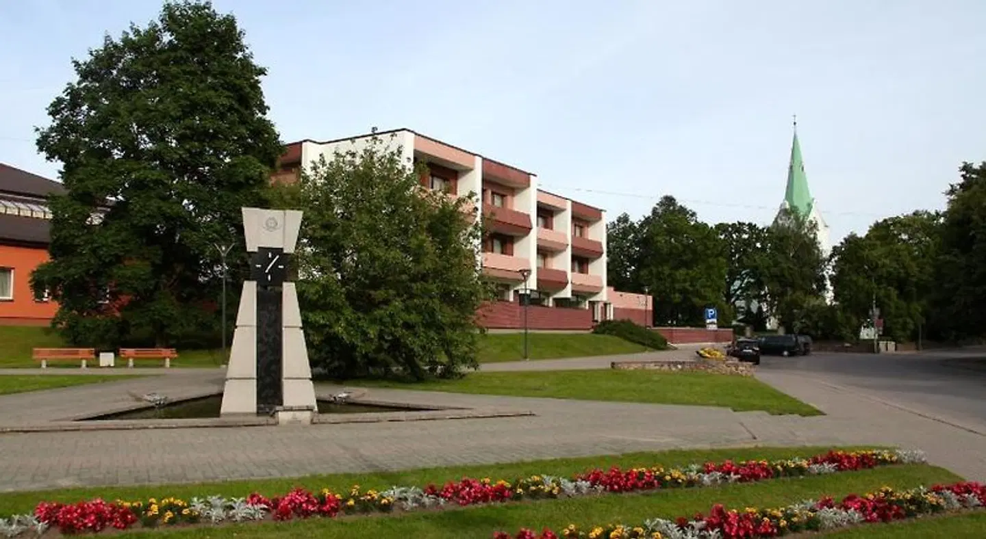 Hotel Dobele EXTERIOR
