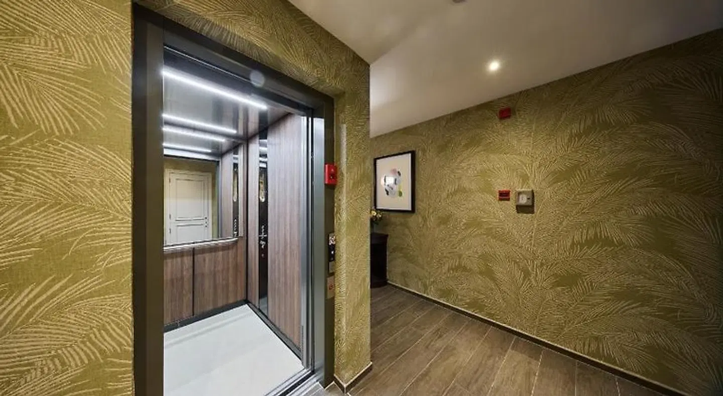 Aragon House HEALTH_BEAUTY