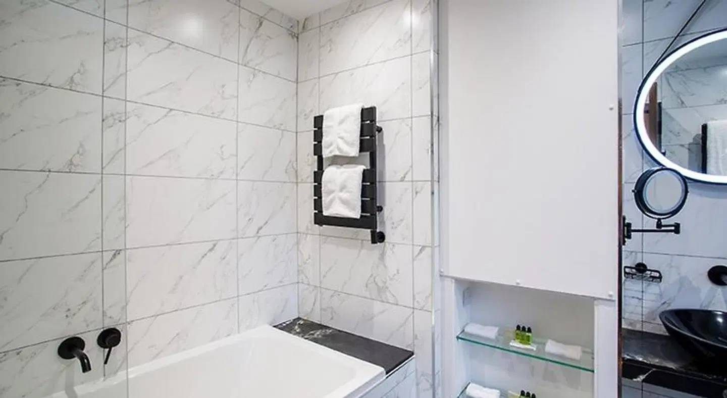 The West Park Hotel Badezimmer
