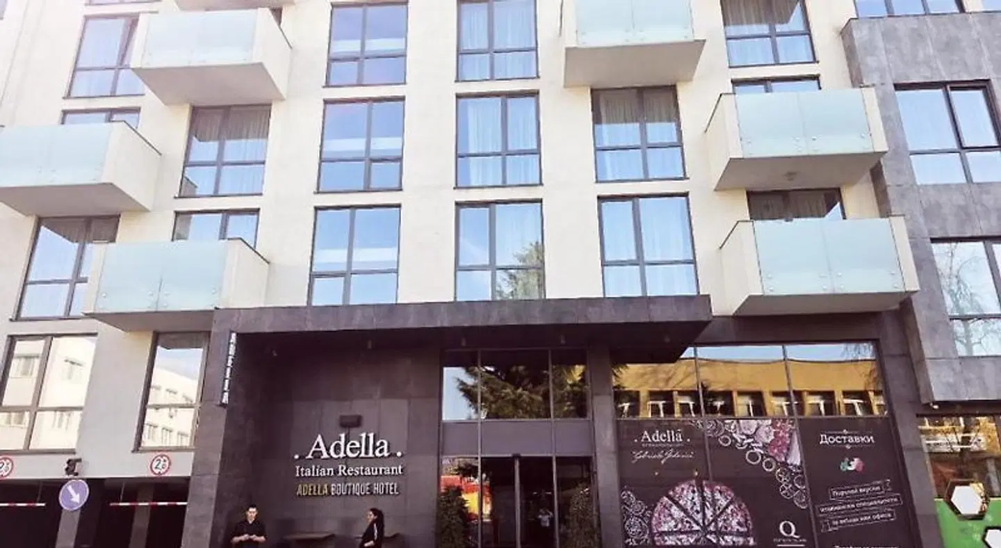 Adella Boutique EXTERIOR