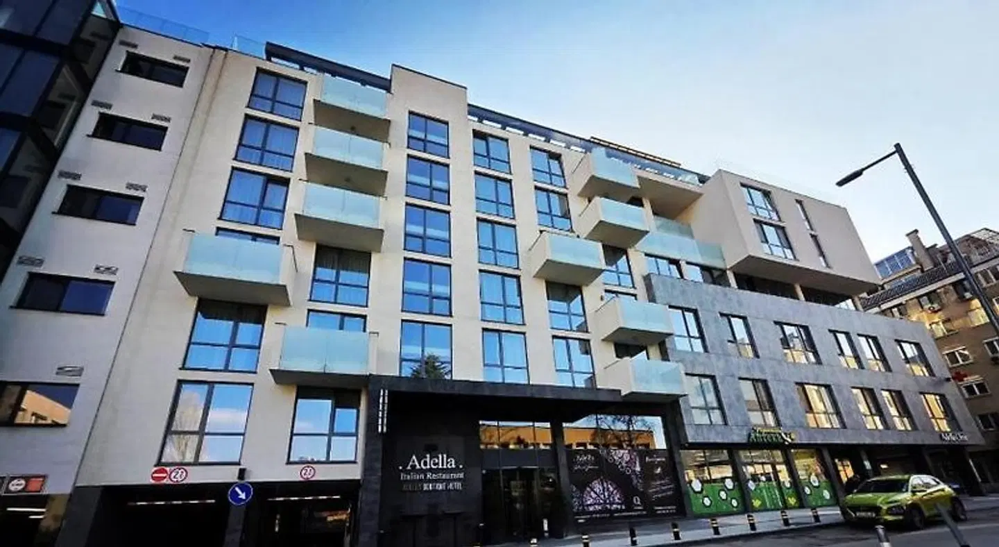 Adella Boutique EXTERIOR