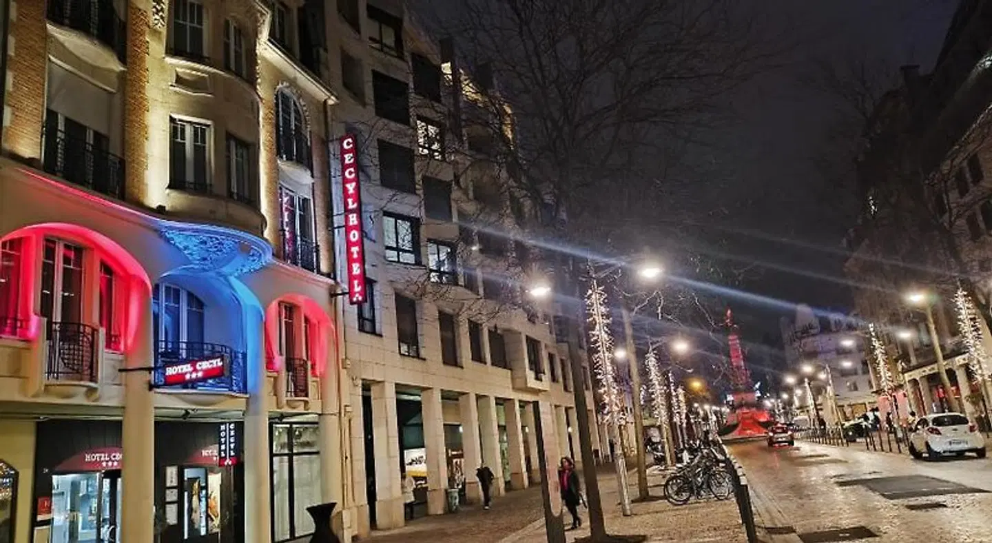 Cecyl EXTERIOR