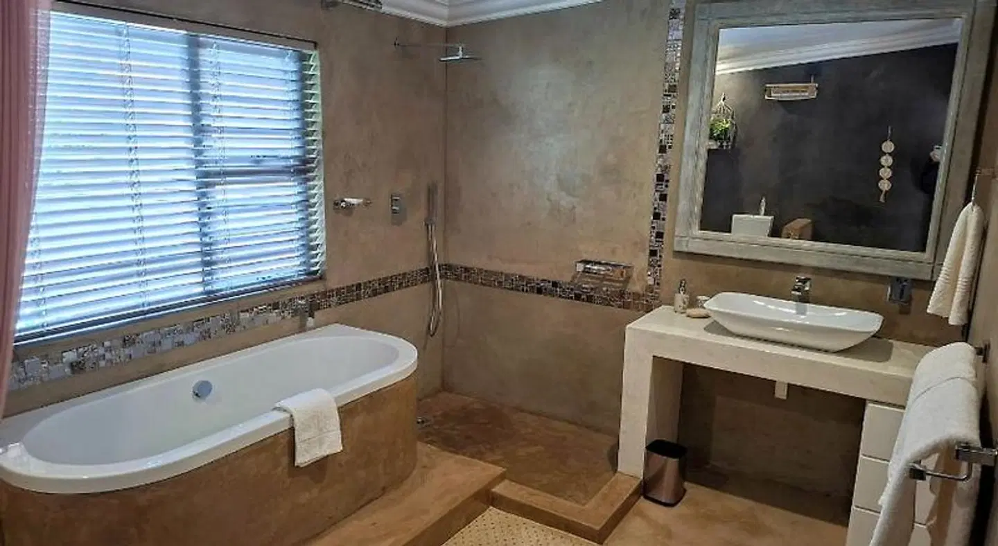 Home Away Badezimmer