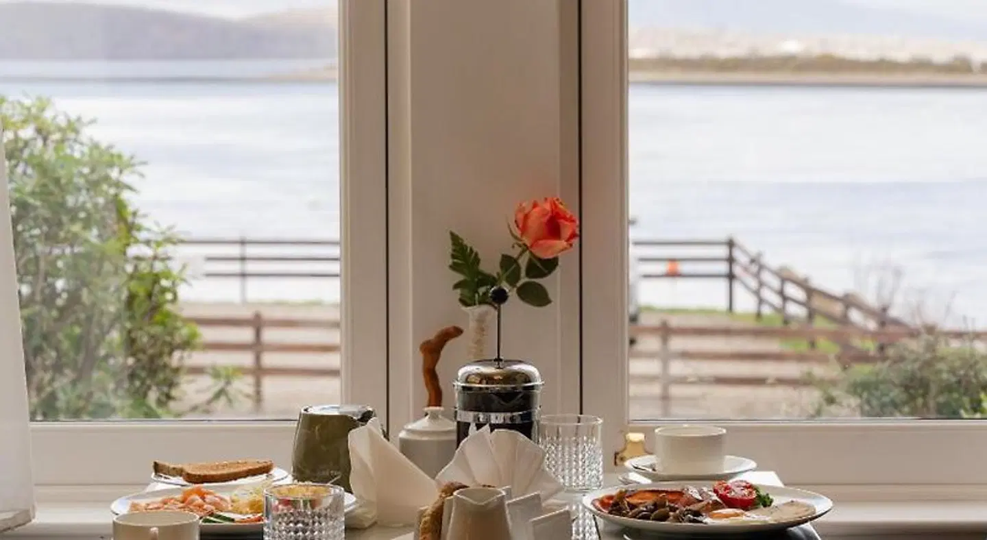 Ards House HEALTH_BEAUTY
