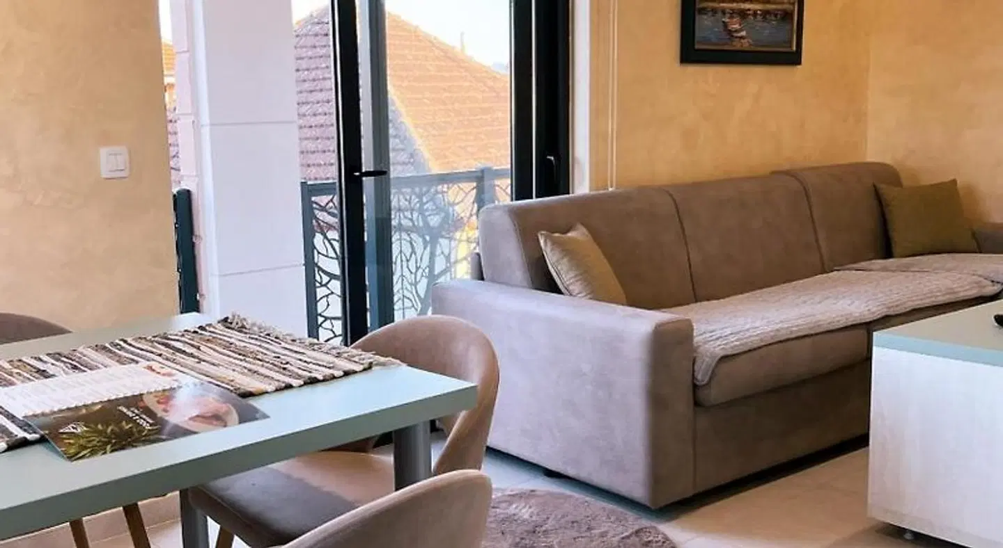 Apartments Aerodrom HEALTH_BEAUTY