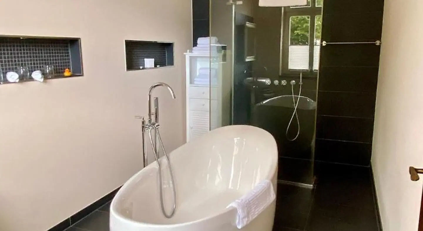 VILLA LE PALAIS in Quedlinburg Badezimmer
