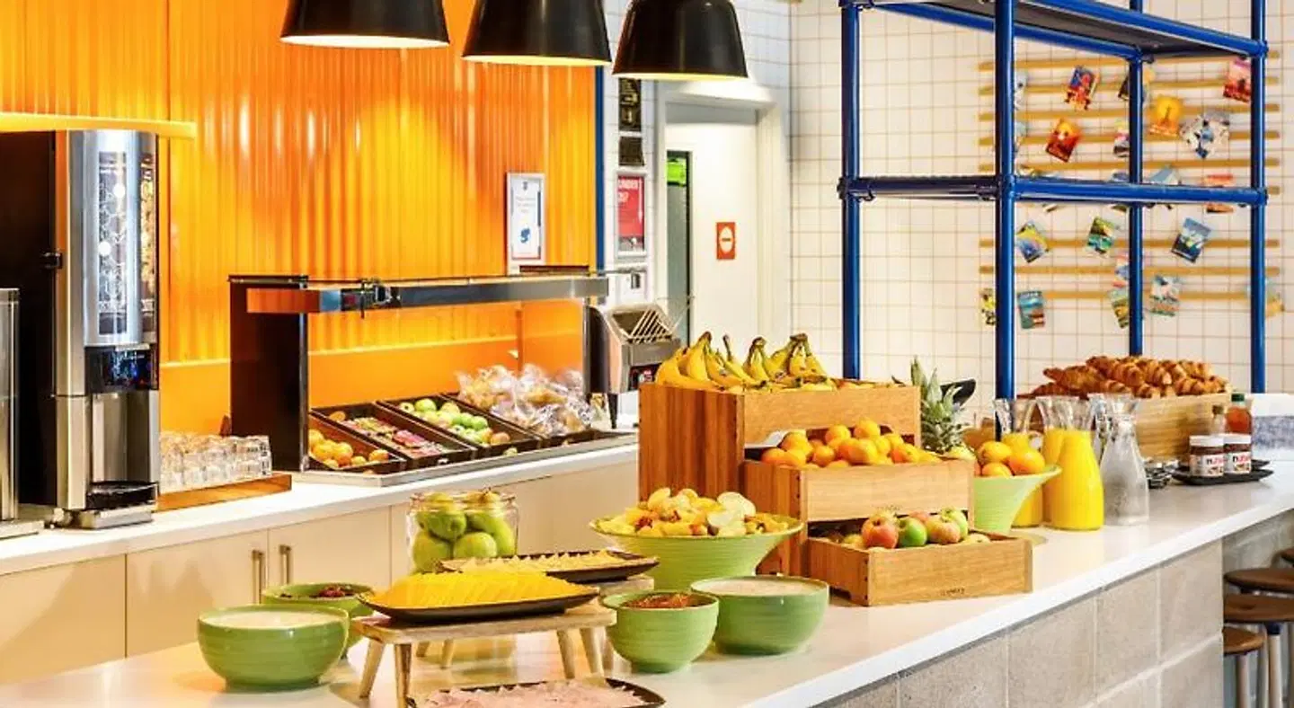 ibis budget Manchester Airport Restaurant