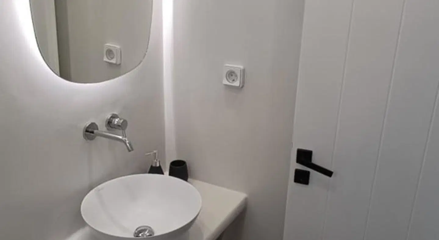 Studios Vythos Badezimmer
