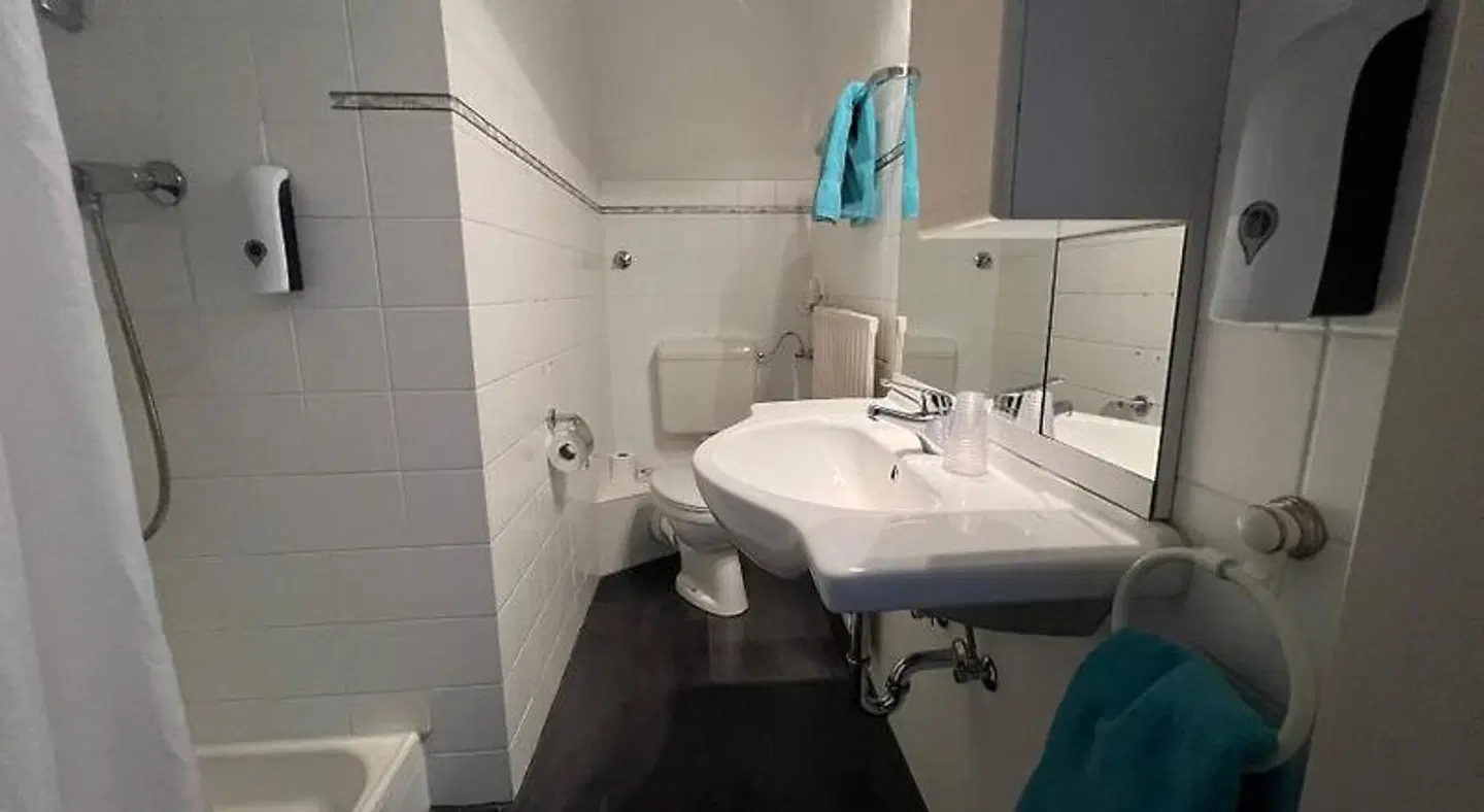 Hotel Hüttl - Garni Badezimmer