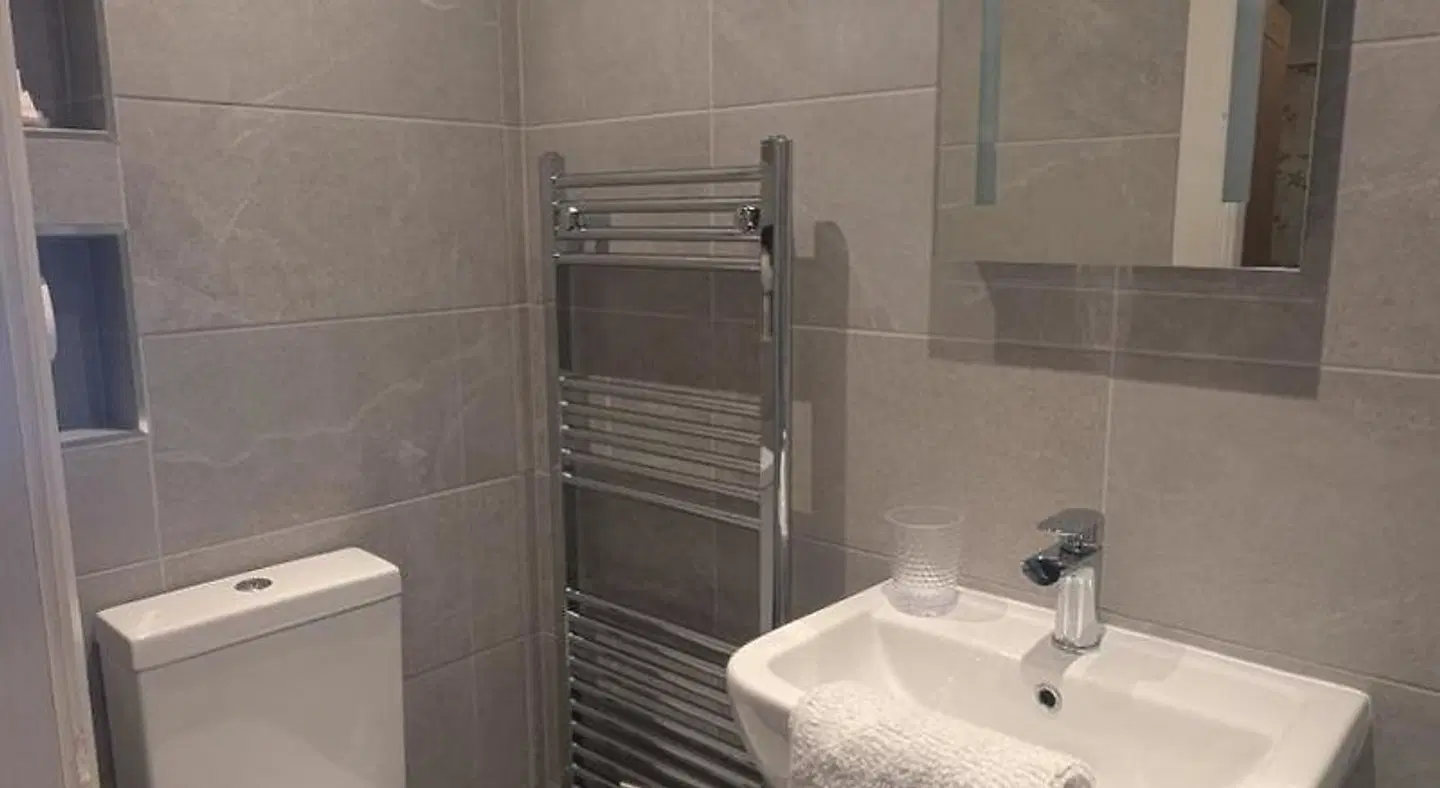 Buile Hill Holiday Flats Badezimmer