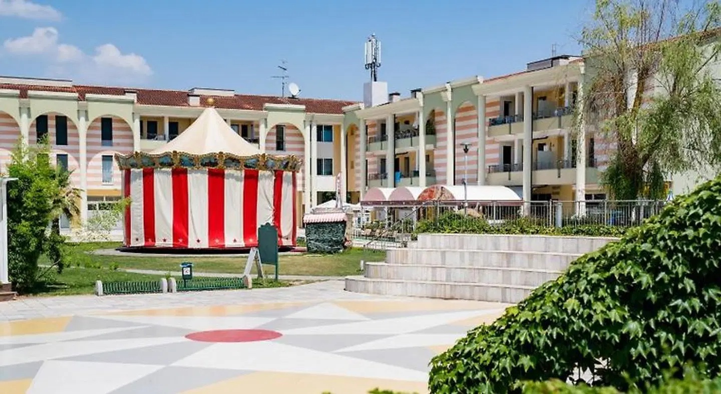 Quercia Lido Altanea EXTERIOR
