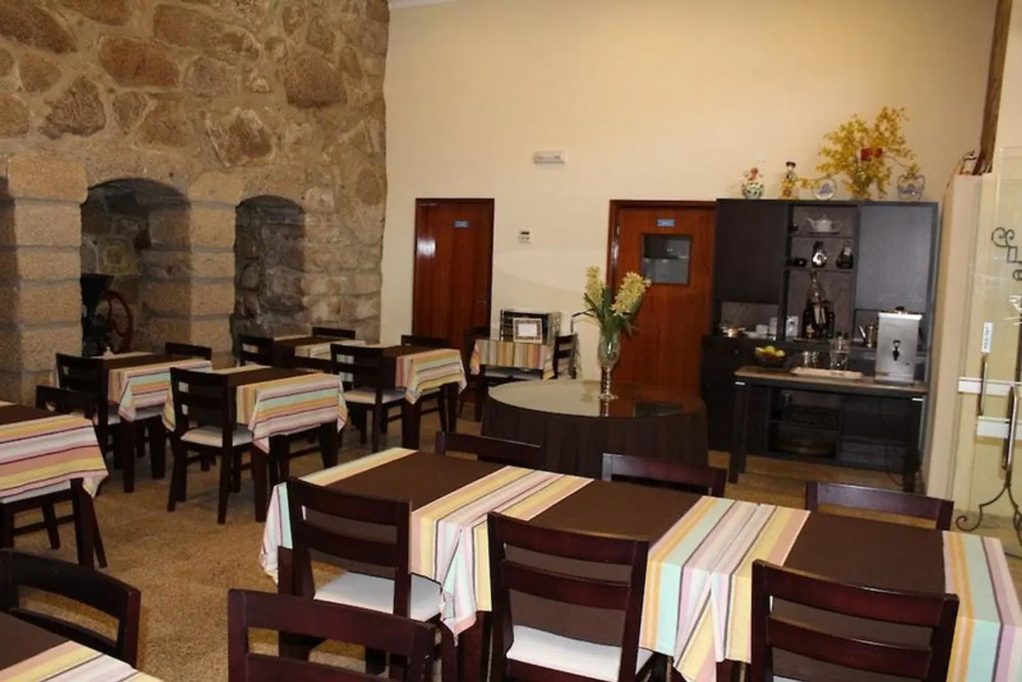Lafoes LOUNGE_LOBBY