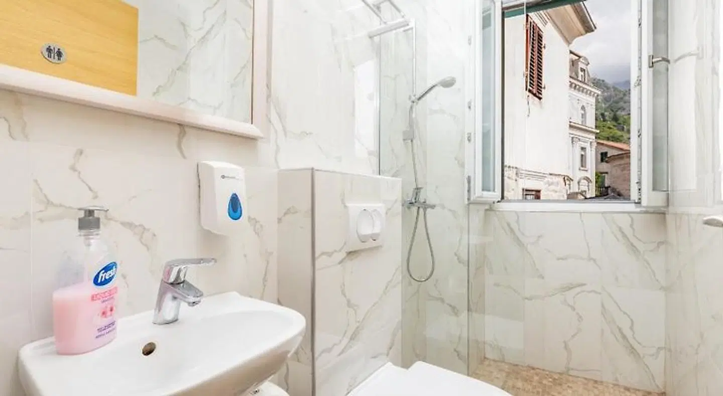 Hostel Centrum Badezimmer