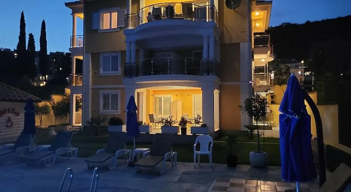 Apartmani Niksic Terrasse