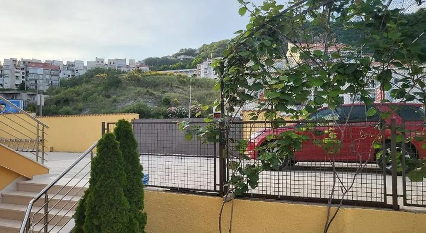 Apartmani Niksic Terrasse