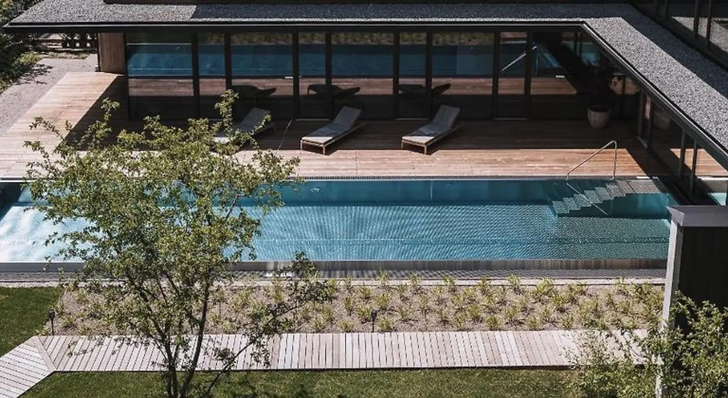 zelloon boutiquehotel OUTDOOR_POOL