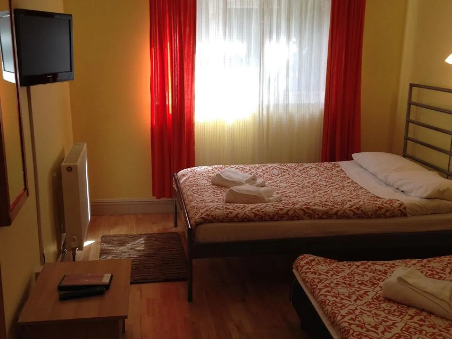 72QT ROOM_EXAMPLE