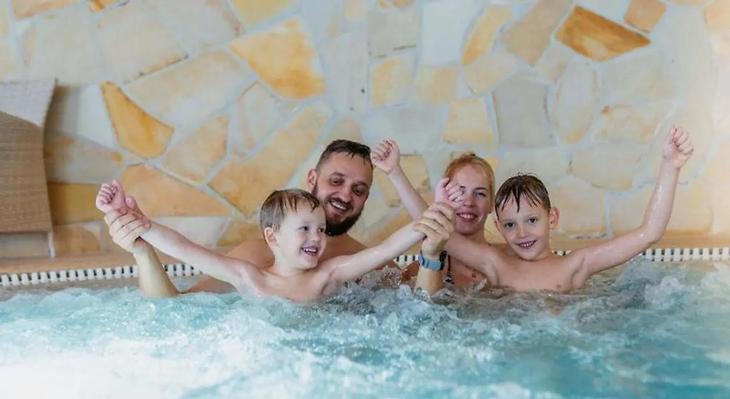 Fra Mare Thalasso Spa Hallenbad