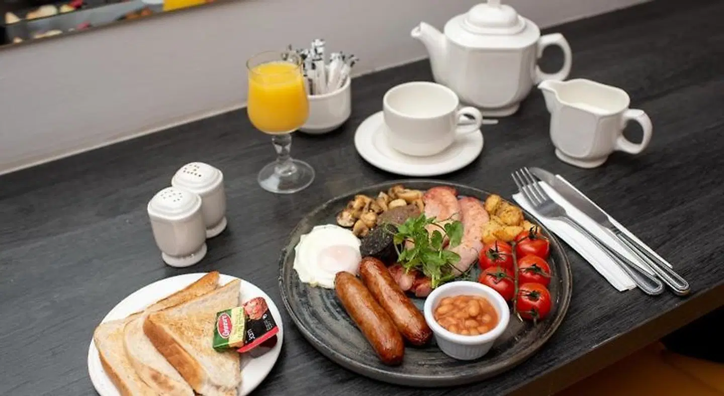 Hibernian & Leisure Centre Restaurant