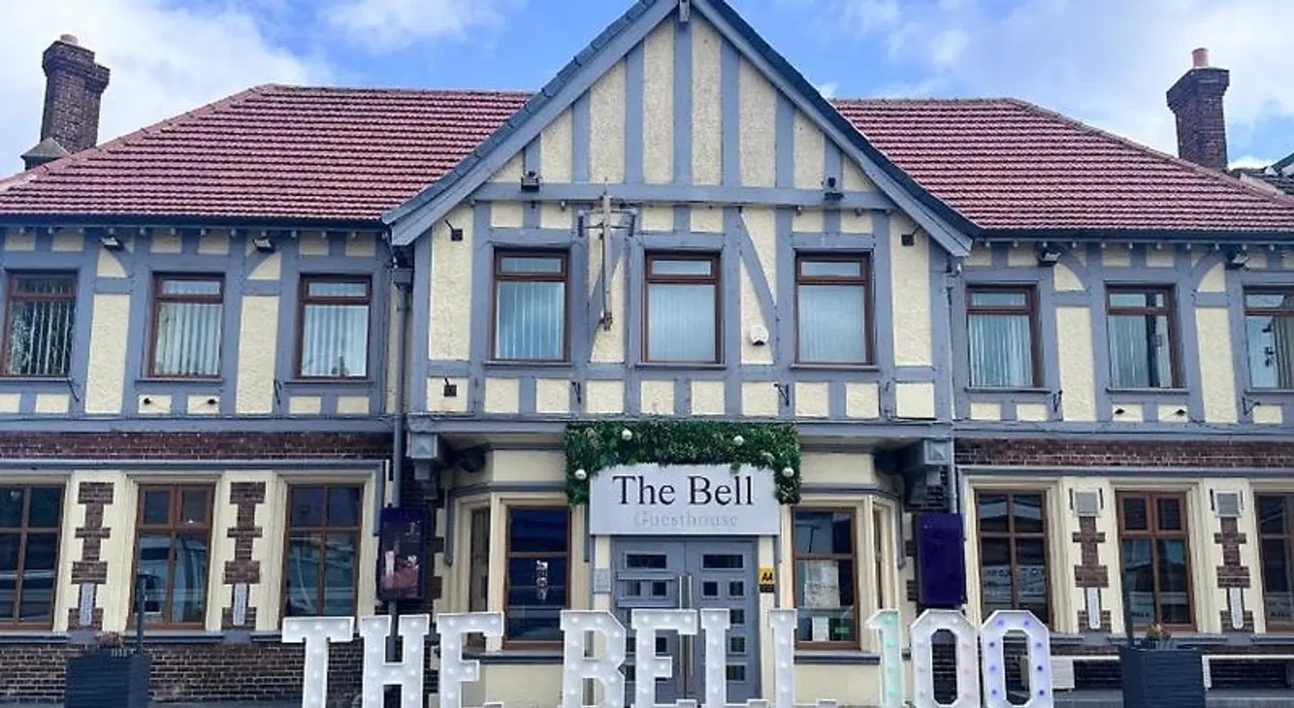 The Bell Guesthouse EXTERIOR