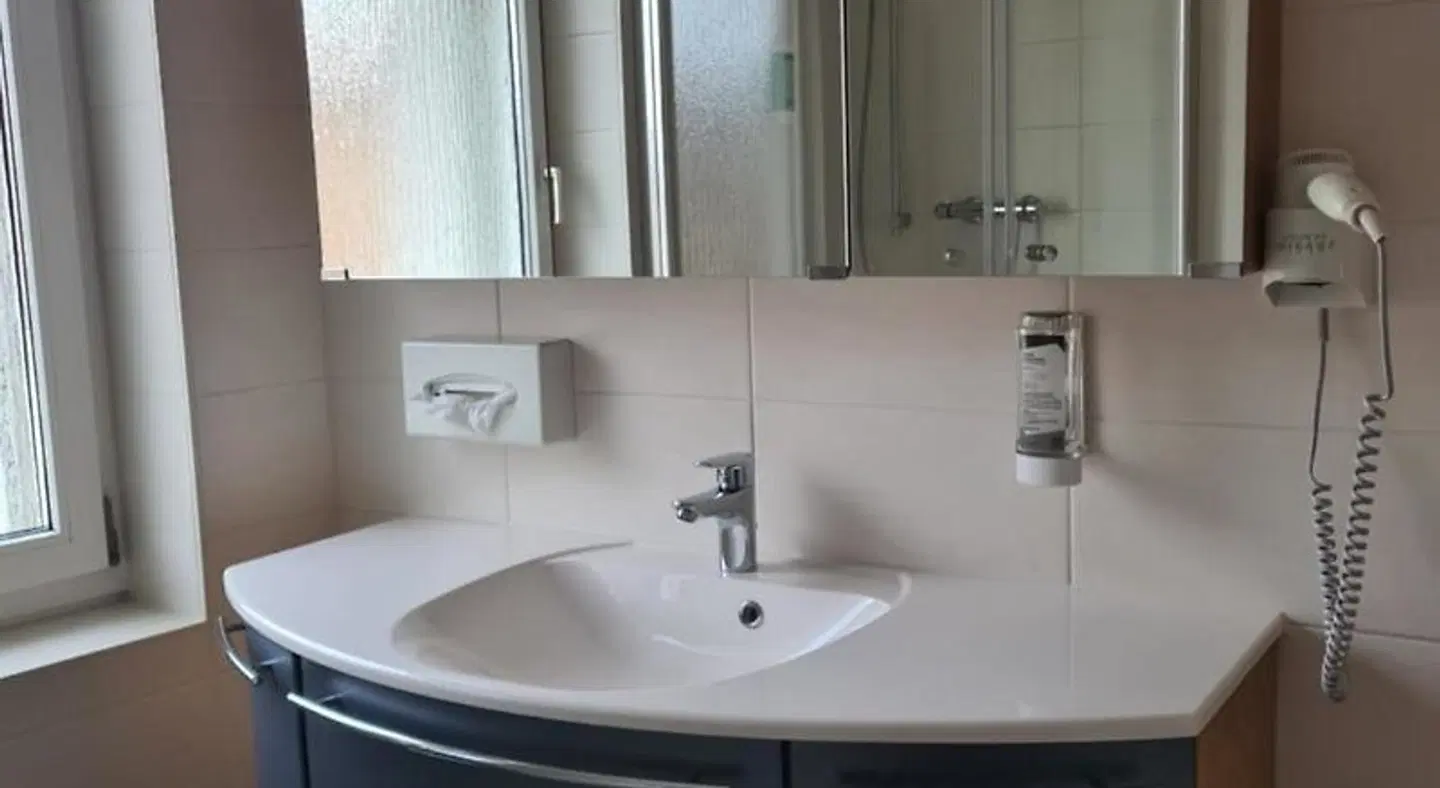 Alter Krug Badezimmer
