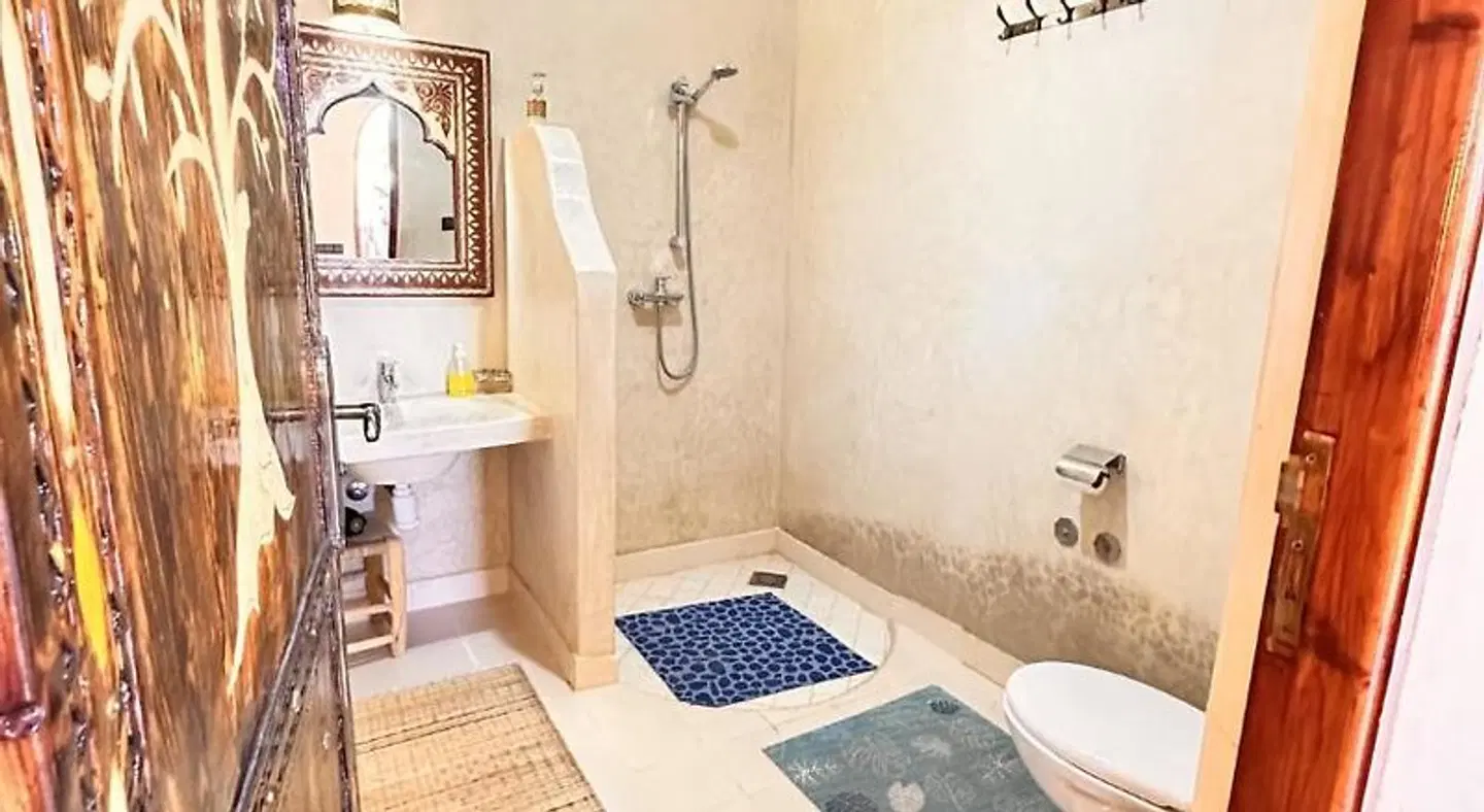Oasis Tilogui Badezimmer