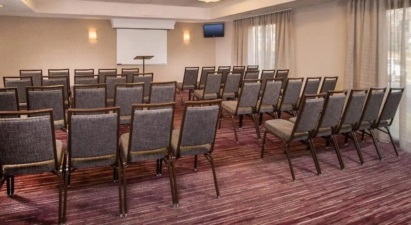 Courtyard by Marriott Dulles Airport Chantilly Konferenz