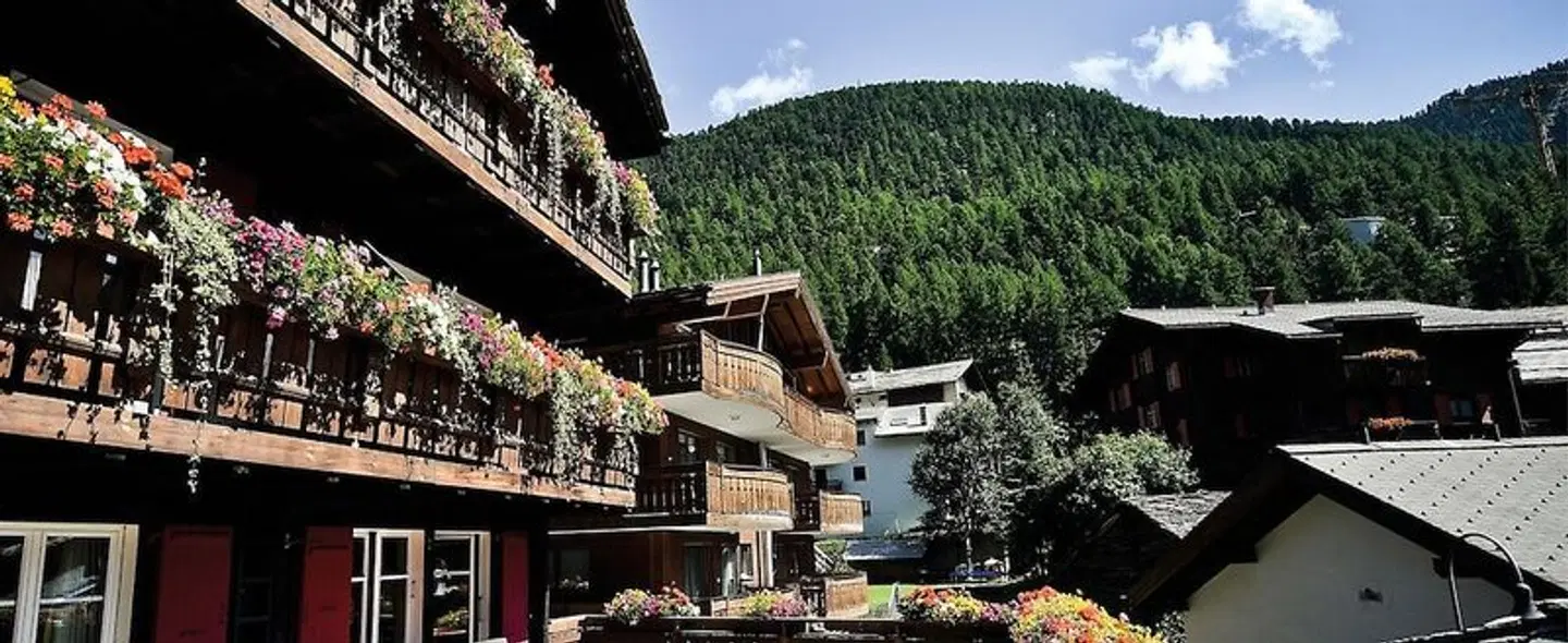 Romantik Hotel Julen LANDSCAPE