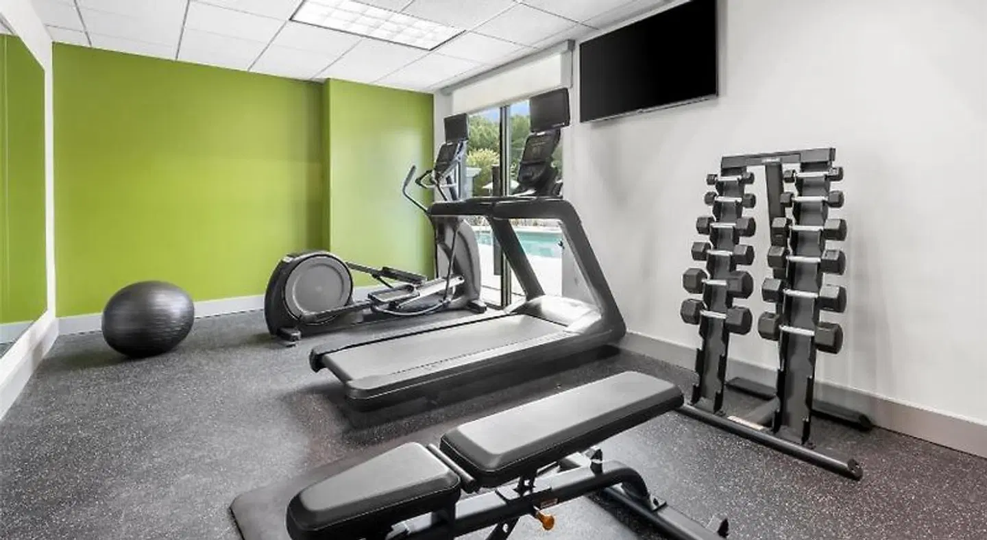 Spark by Hilton Rock Hill SPORTS_AND_LEISURE