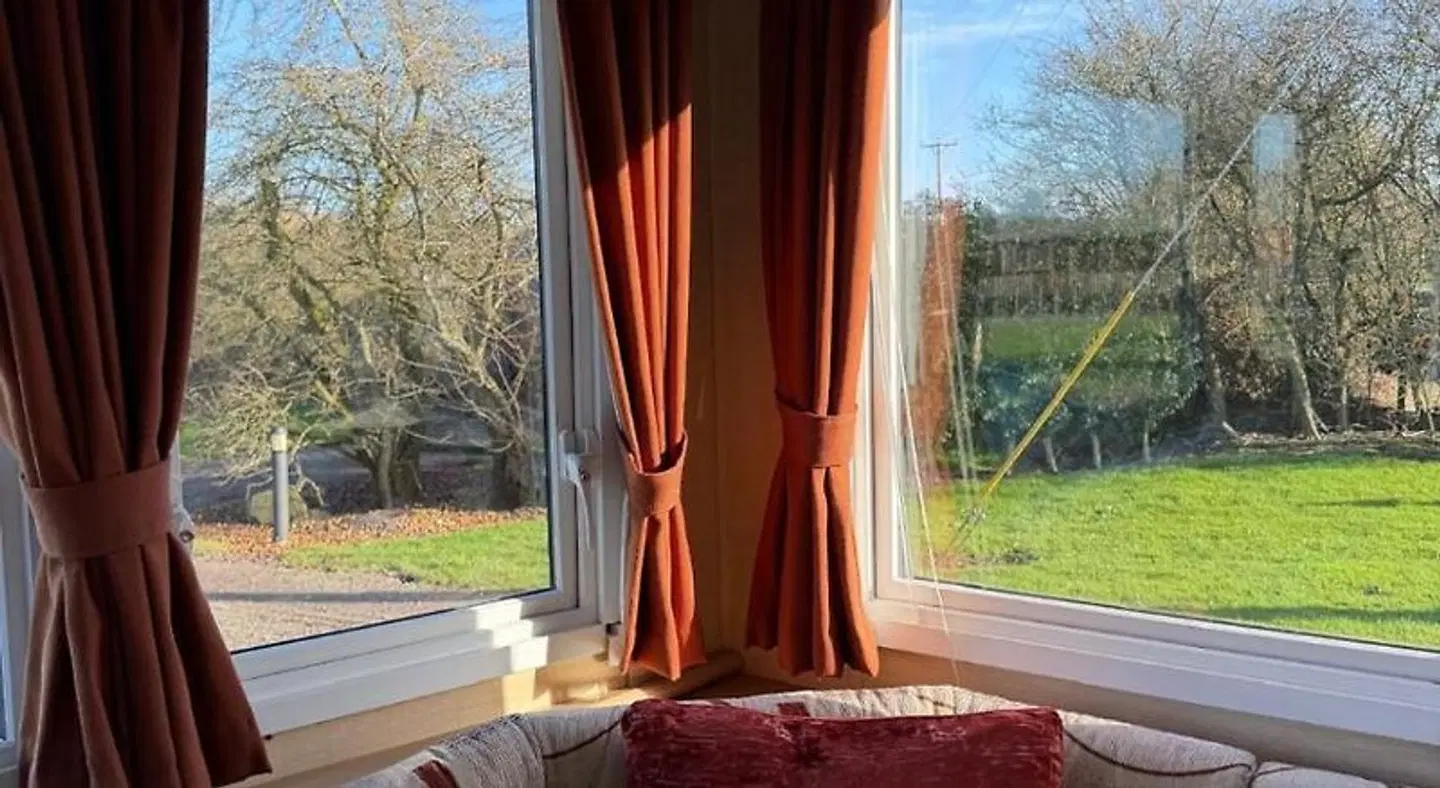 Chequers Inn HEALTH_BEAUTY