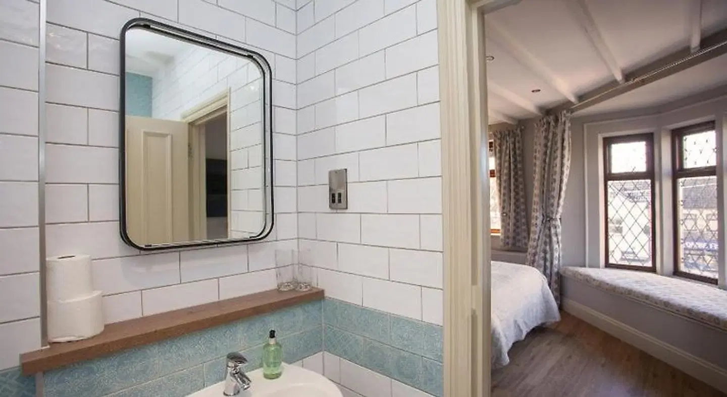 Woodborough Inn Badezimmer