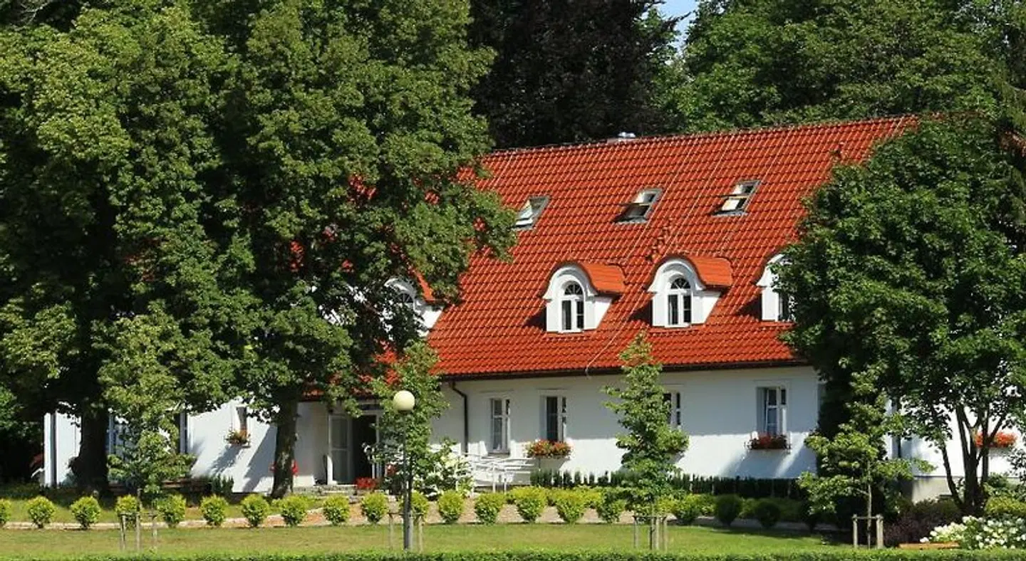 Stary M'yn Strzeszyn EXTERIOR