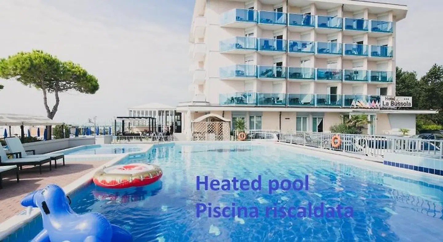Hotel La Bussola OUTDOOR_POOL