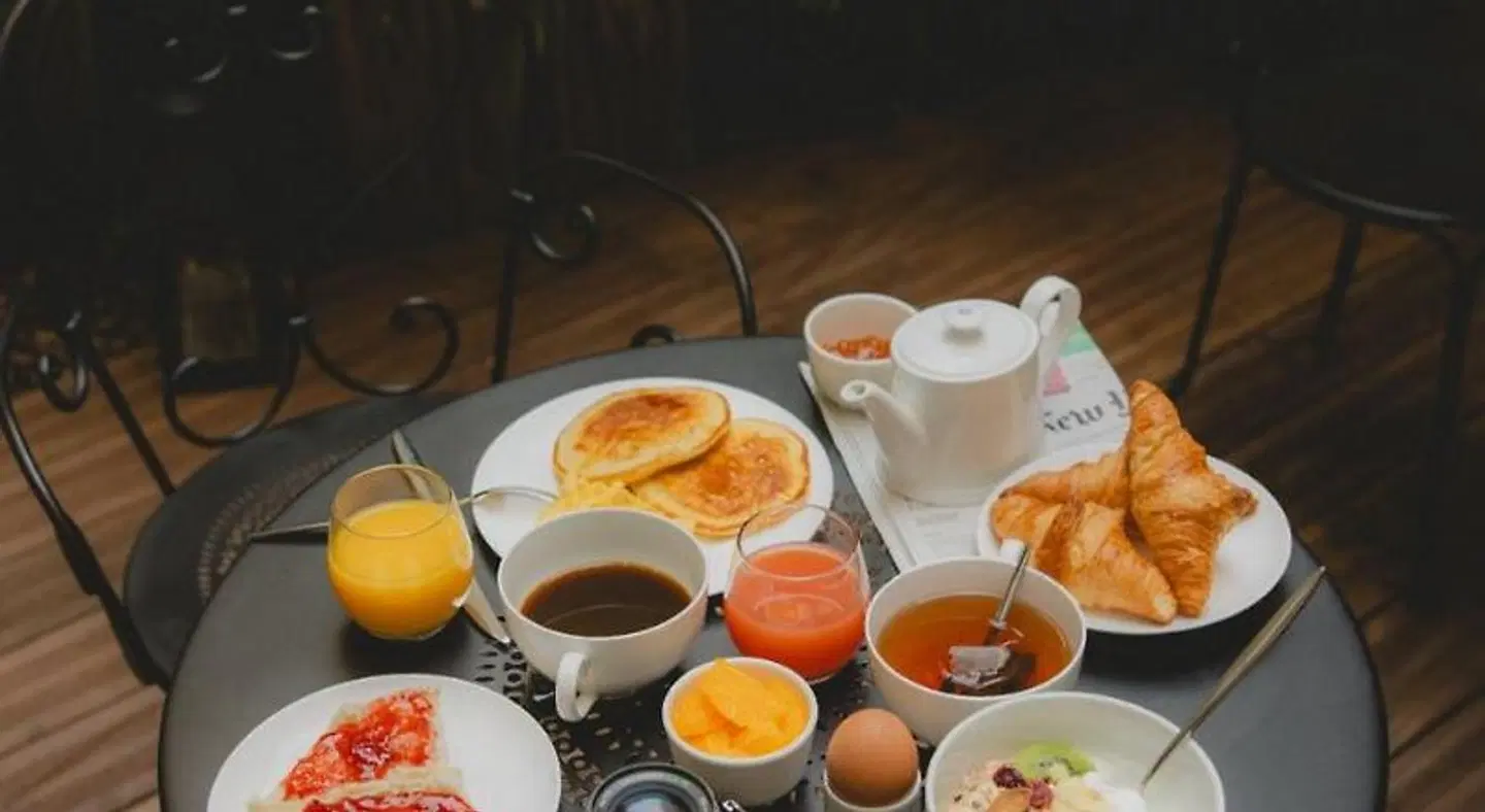 Le Petit Paris Restaurant