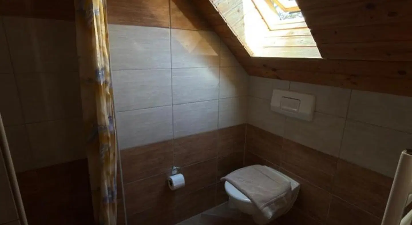 Guest House Plitvice Waterfall Badezimmer