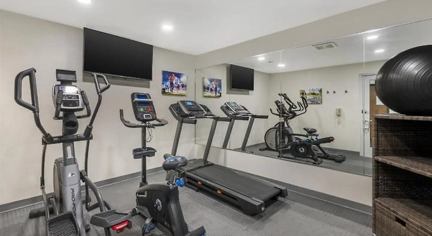 Best Western Port Columbus SPORTS_AND_LEISURE