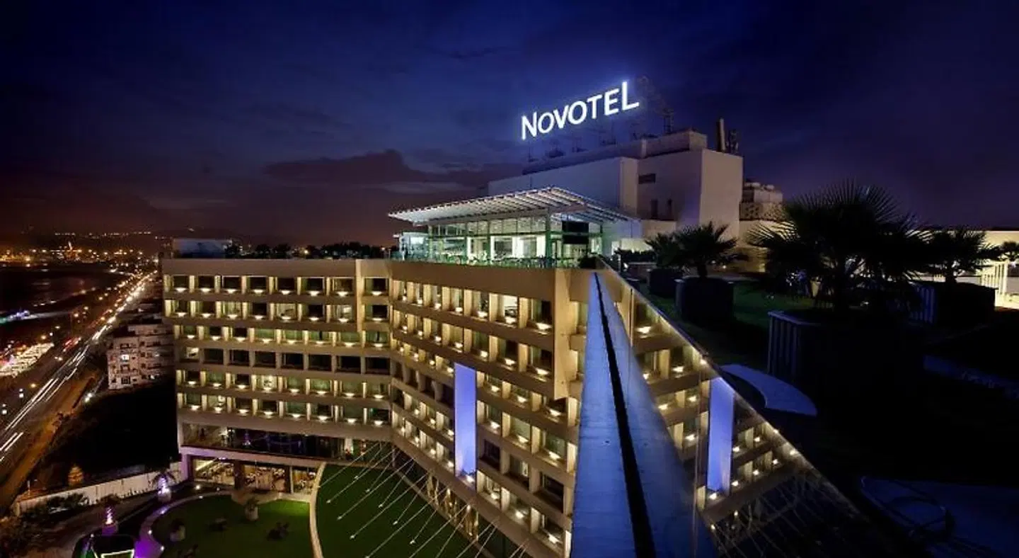 Novotel Visakhapatnam Varun Beach Hotel EXTERIOR