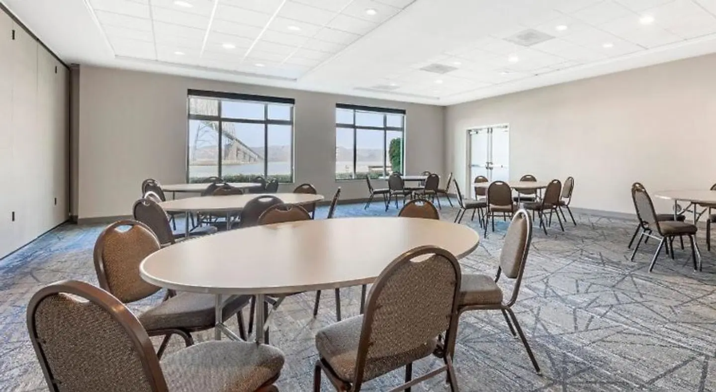 Holiday Inn Express & Suites Astoria by IHG Konferenz