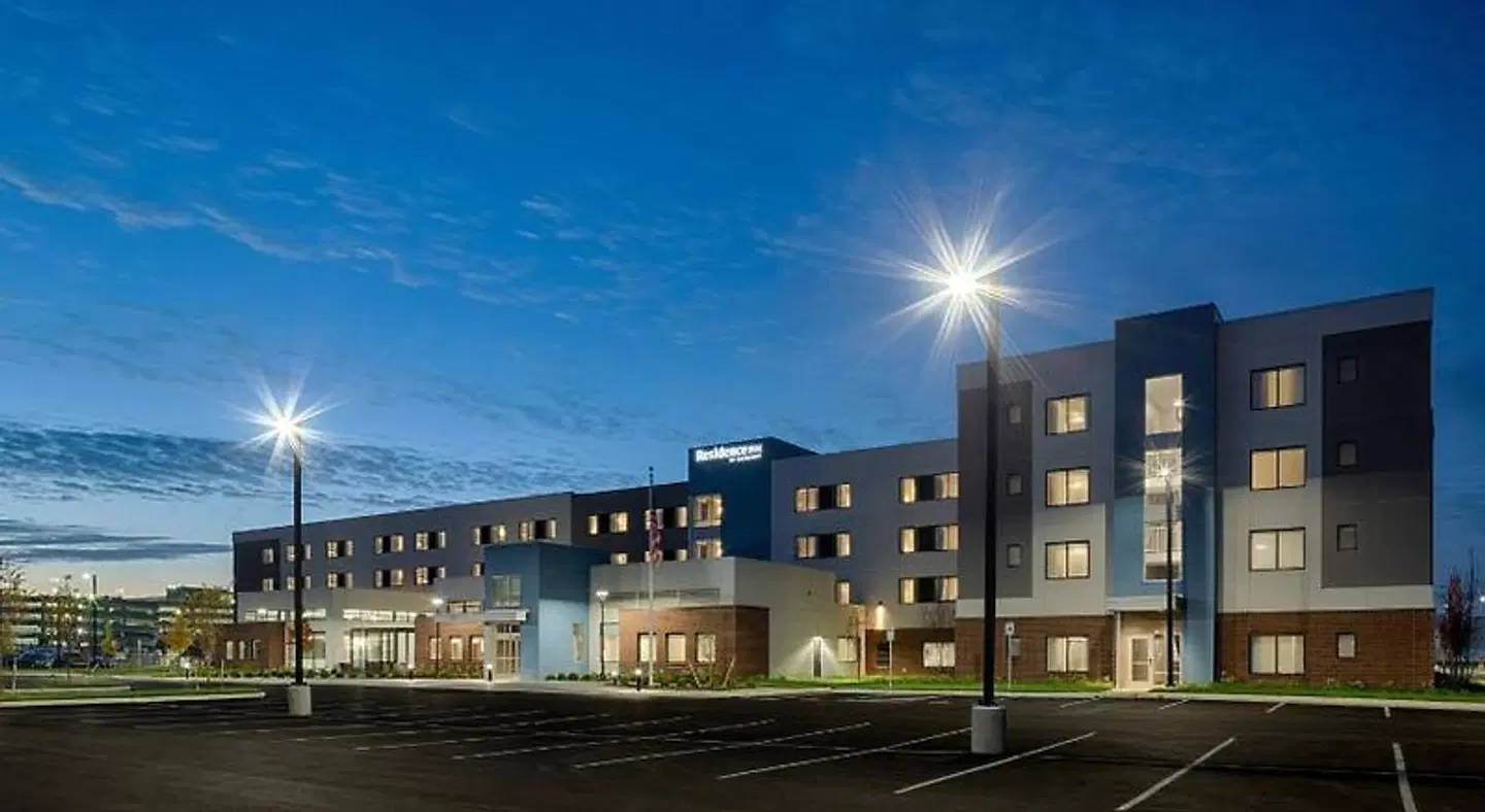 Residence Inn by Marriott Columbus Airport EXTERIOR