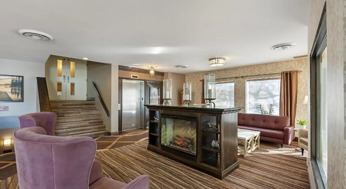 Best Western Plus Otonabee Inn ROOM_EXAMPLE