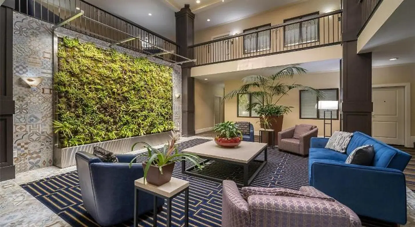 Best Western PLUS Palm Court Hotel LOUNGE_LOBBY