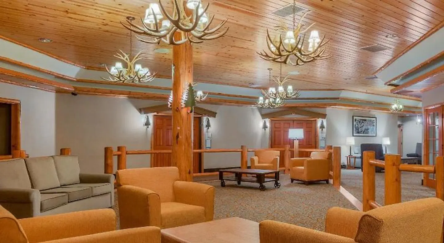 Holiday Inn Resort THE LODGE AT BIG BEAR LAKE by IHG LOUNGE_LOBBY