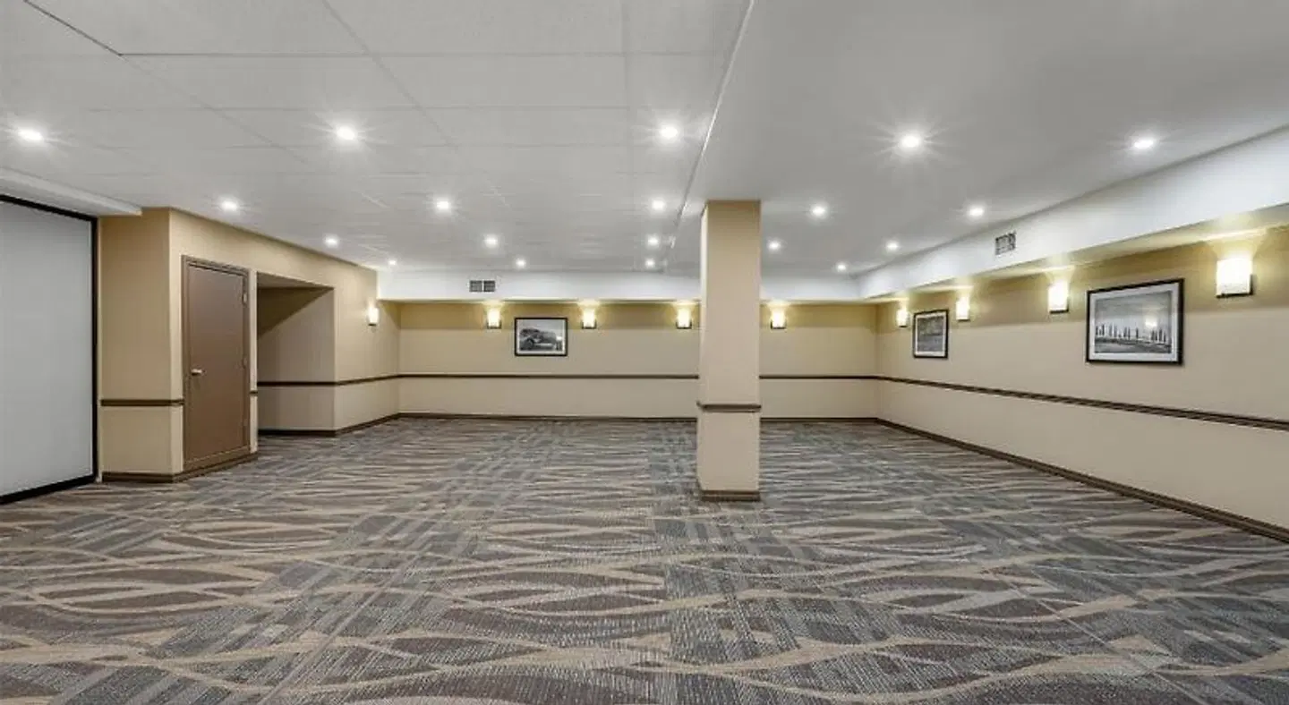 Best Western Plus Baker Street Inn LOUNGE_LOBBY