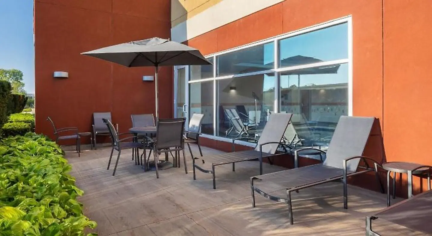 Fairfield by Marriott Inn & Suites Columbus Dublin Terrasse