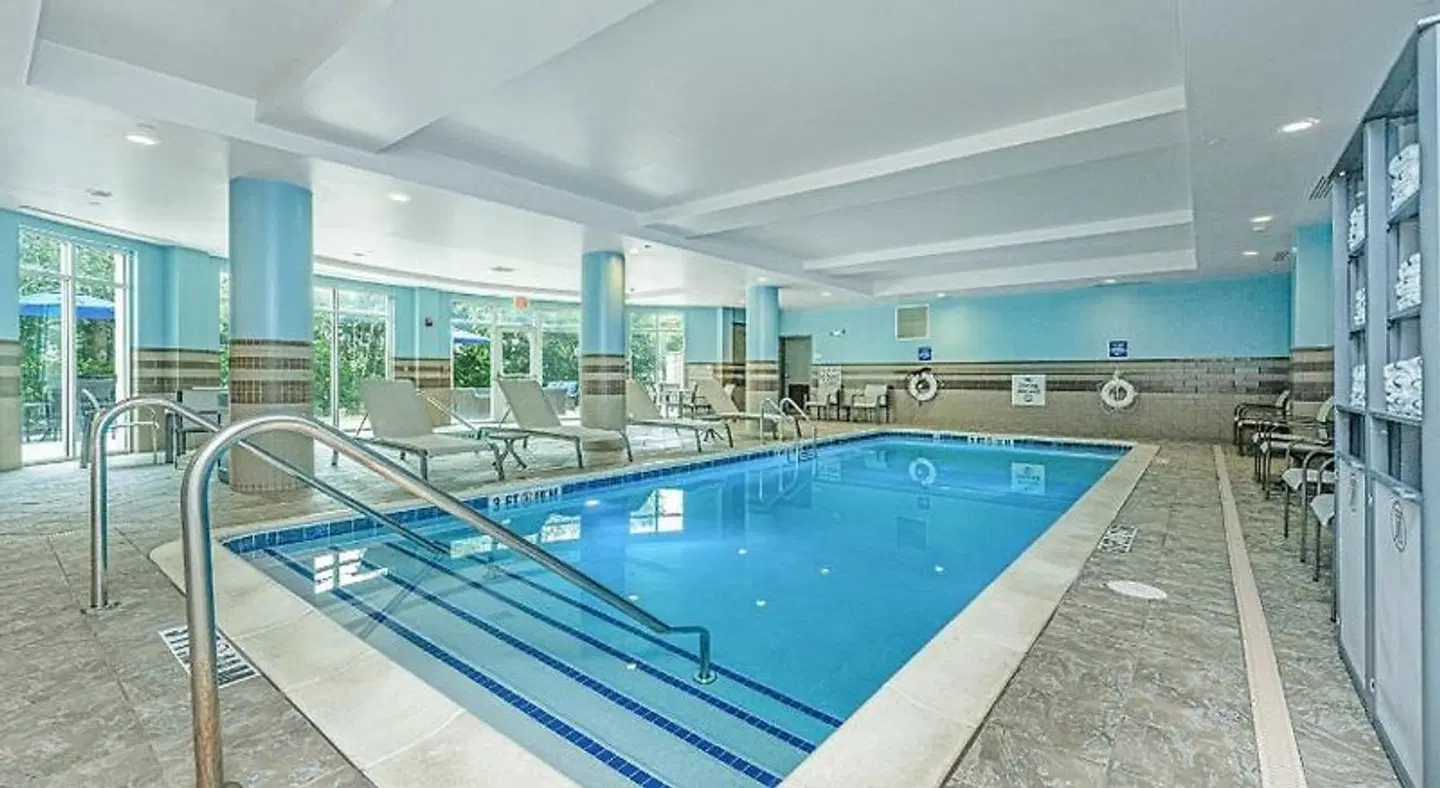 Holiday Inn Express and Suites North Charleston Hallenbad