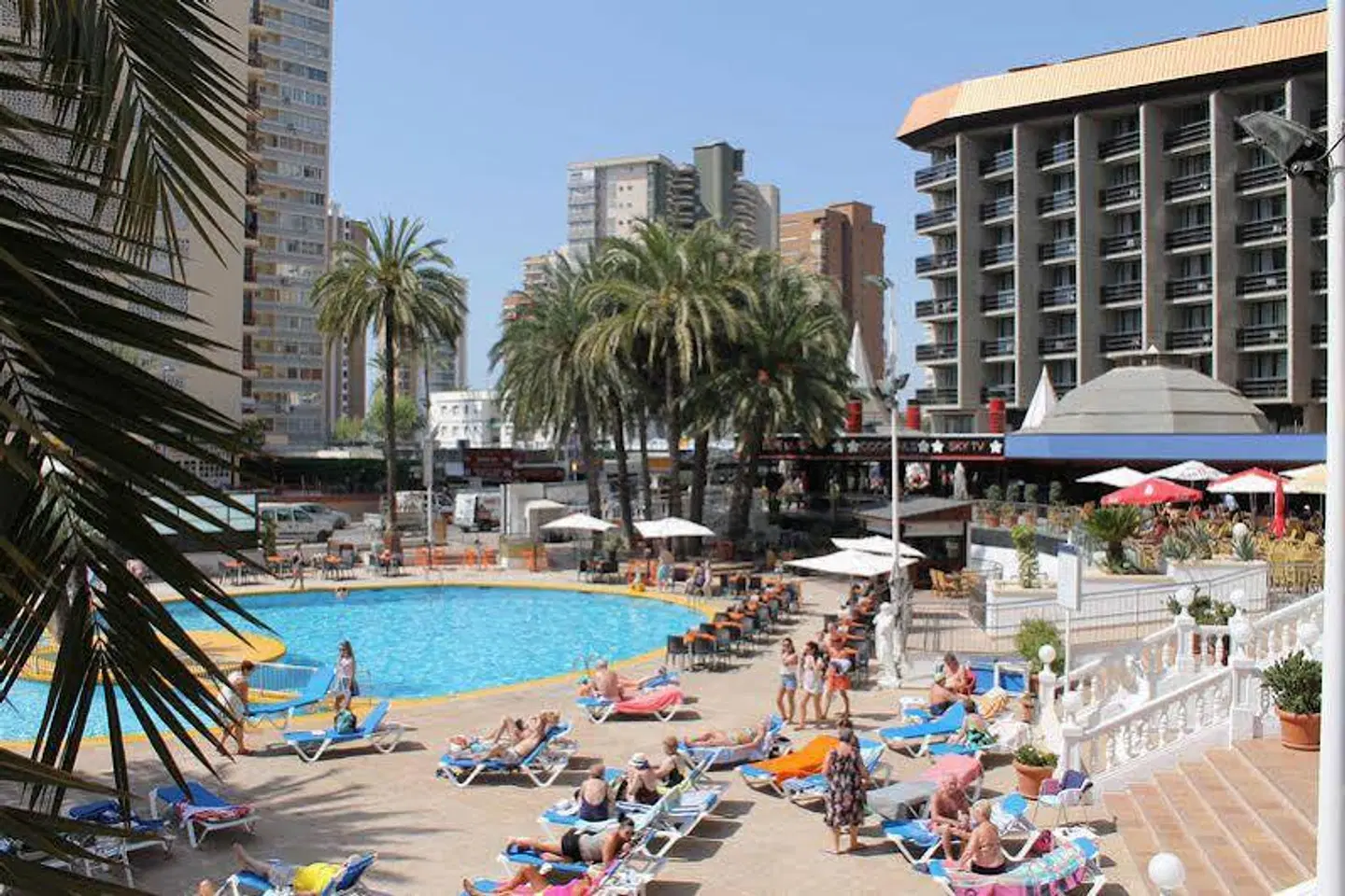 Marina OUTDOOR_POOL