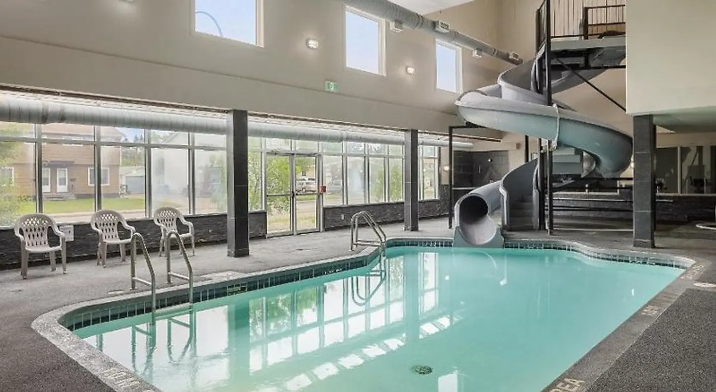 Home Inn & Suites Yorkton Hallenbad